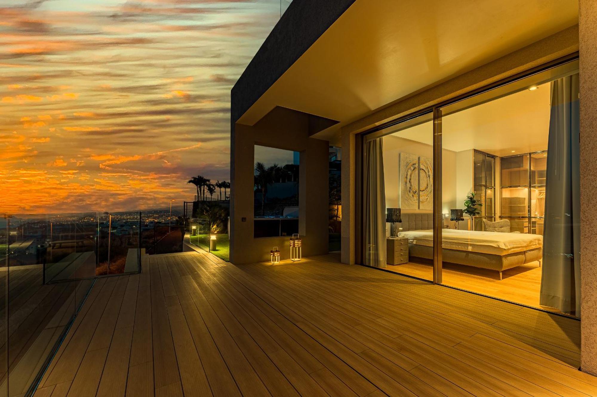 Serenity Heights - Luxury Concierge Services Адехе Екстер'єр фото